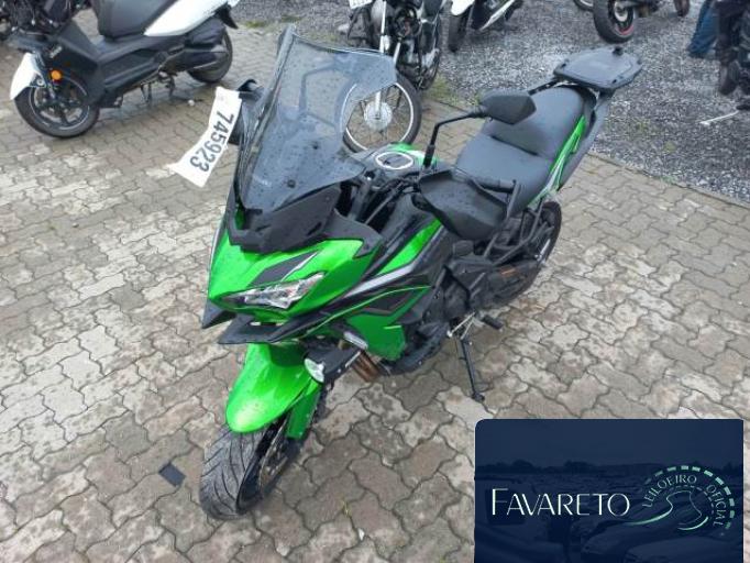 KAWASAKI VERSYS 22/23