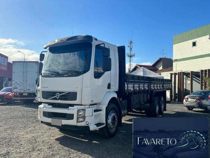 VOLVO VM-270 12/12