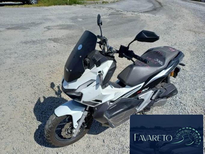 HONDA ADV 21/21