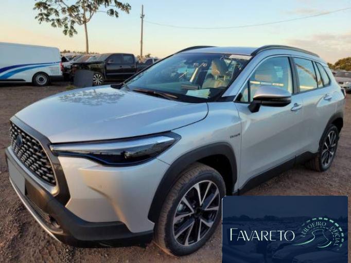 TOYOTA COROLLA CROSS 23/24